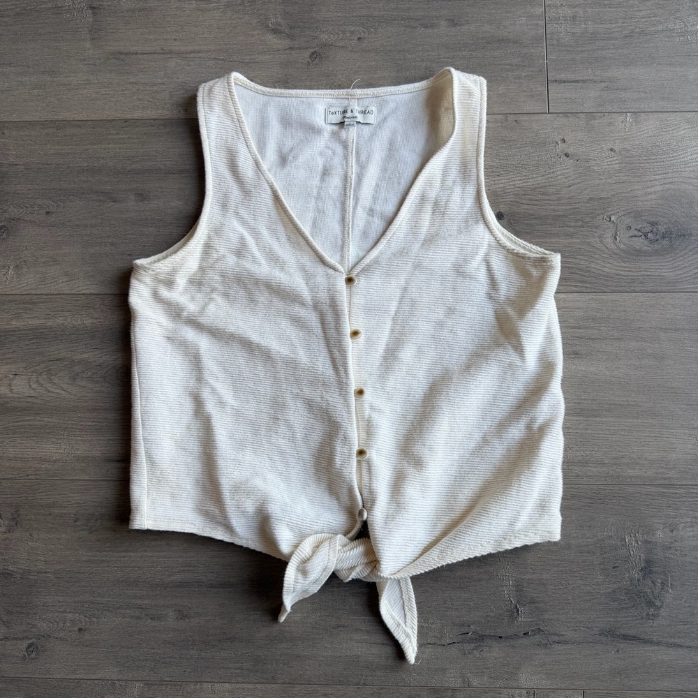 Texture & Thread x Madewell Button front tie tank - size medium - cream - Picture 1 of 6